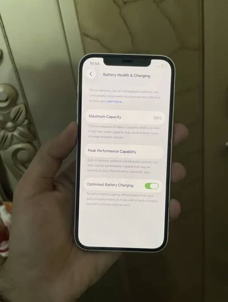Apple iPhone 12 2