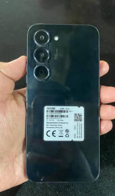Tecno CAMON 40 Pro