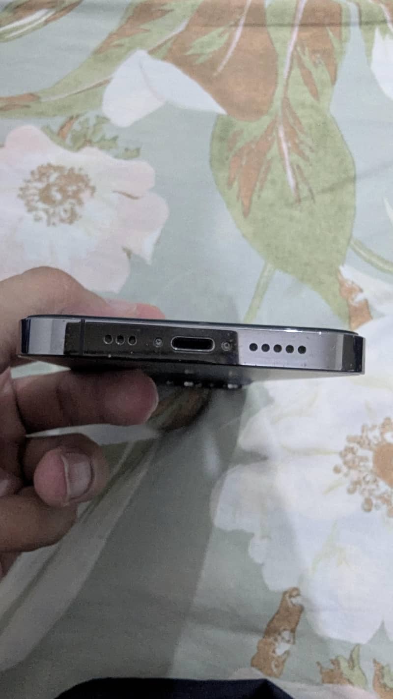 Apple iPhone 13 Pro 5