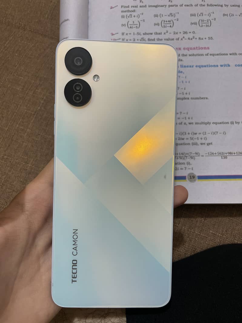 Tecno Camon 19 0