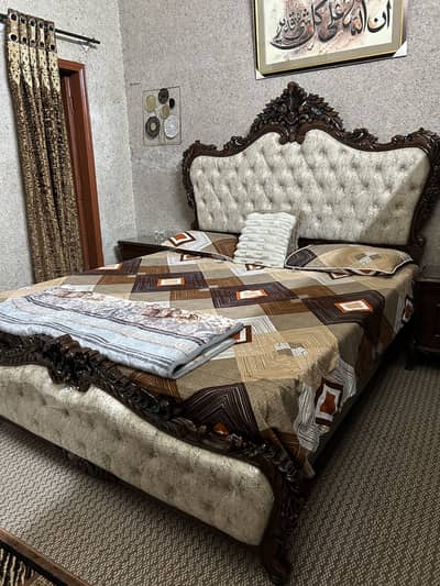 Chinioti Bed Set