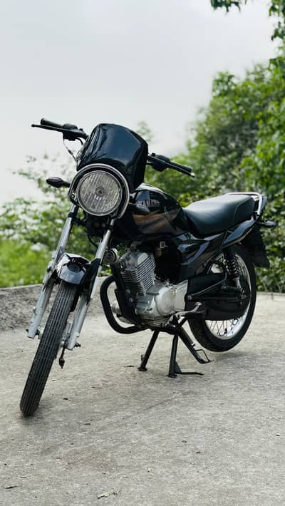 Yamaha YB125Z Totally Genuine New Condition