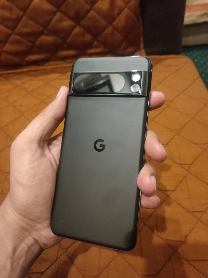 Google Pixel 8 Pro 0
