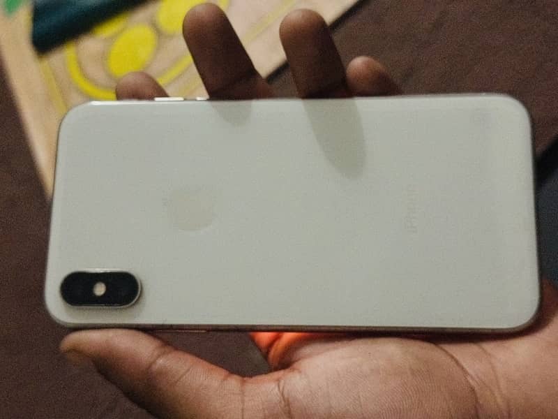 Apple iPhone X 1