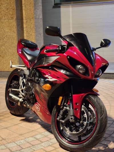 yamaha R1 Skull edition