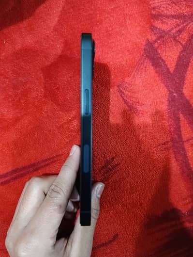 Apple iPhone 13 jv