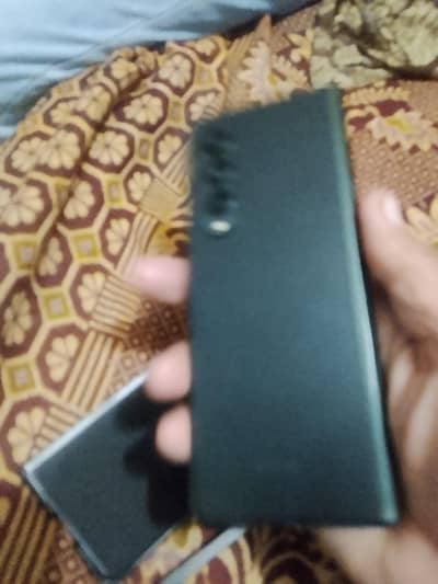 Samsung Mobile Z Fold 3 5G spotted 12/256  GB dual sim life time PTA