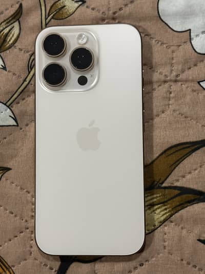 Apple iPhone 16 Pro