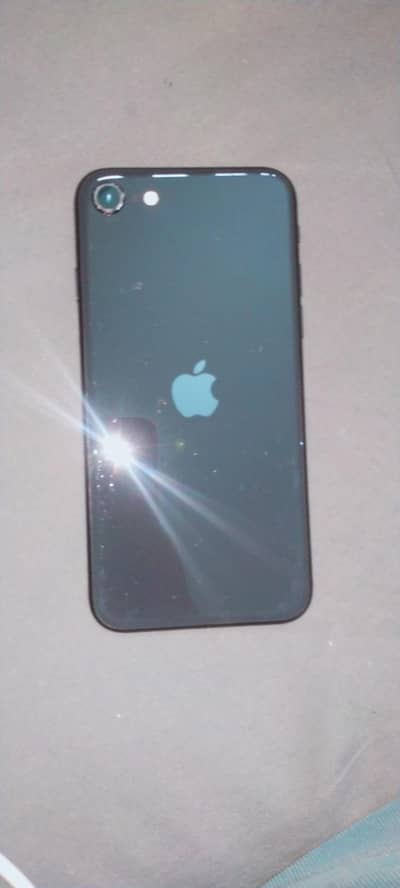 Apple iPhone SE