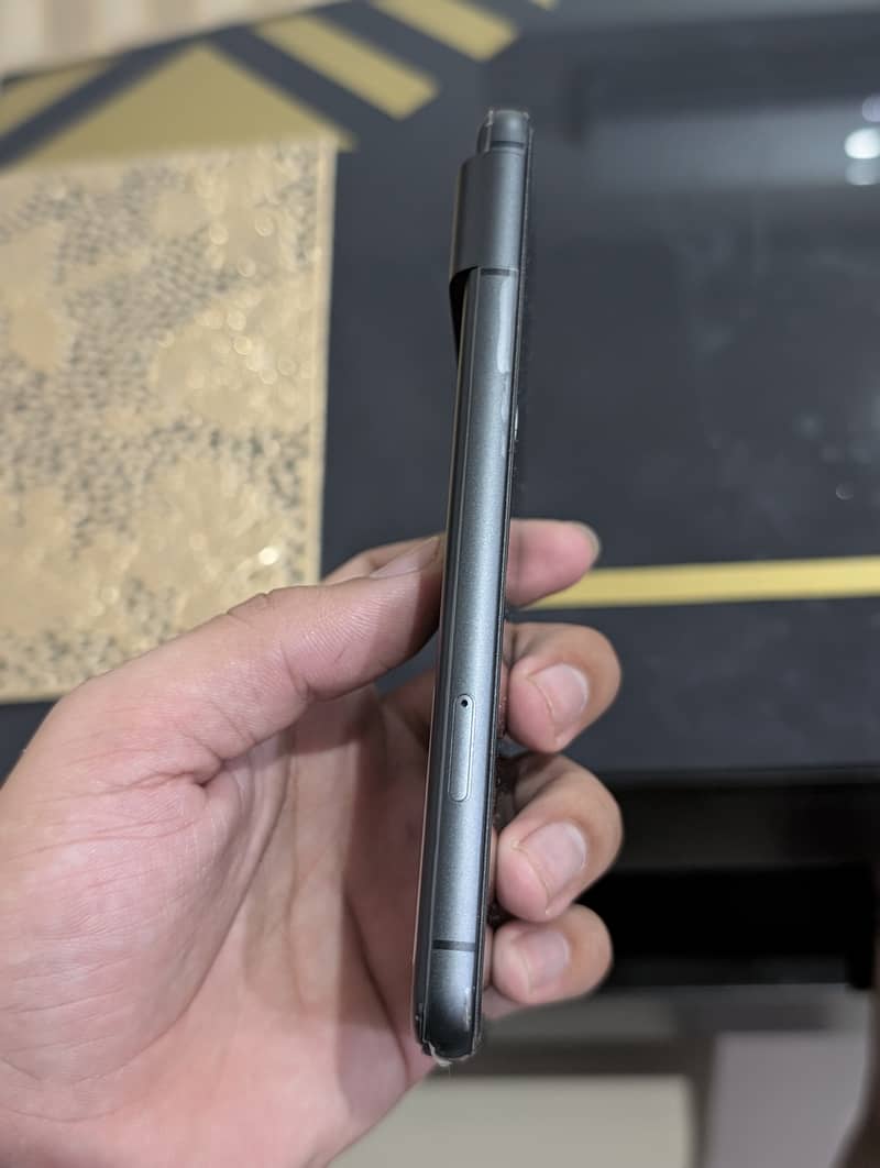 Google Pixel 8 2
