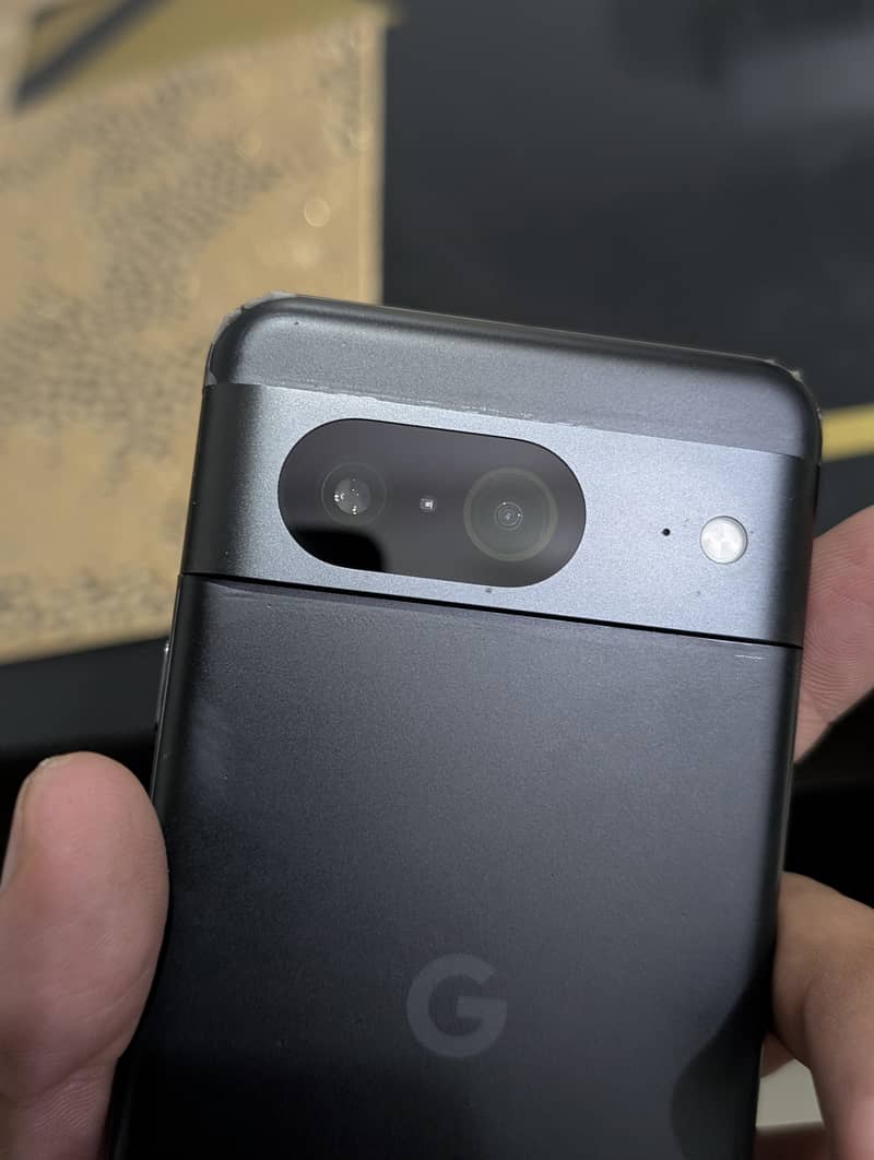 Google Pixel 8 5