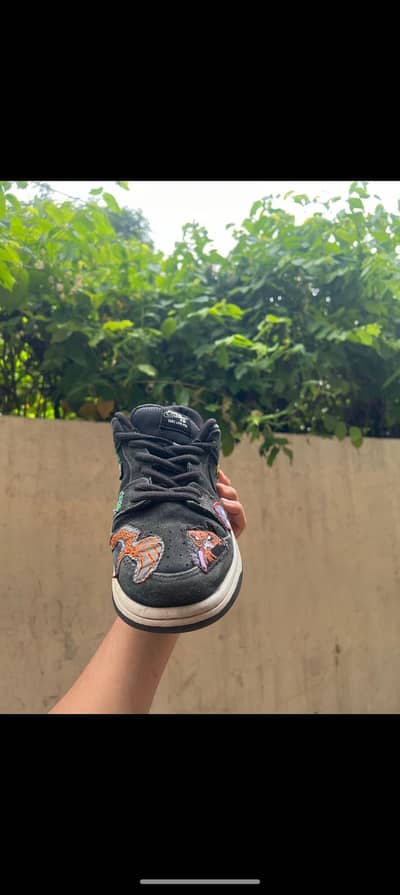 pre loved and thrifted sneakers