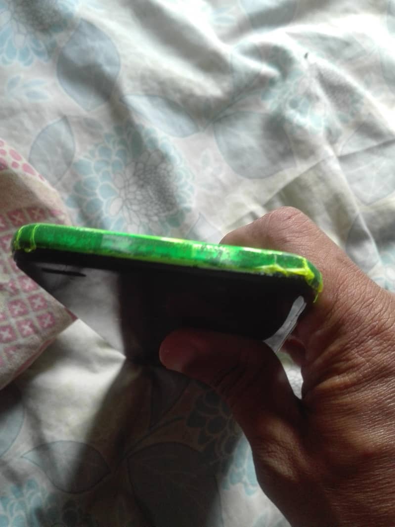 Infinix Note 8 0