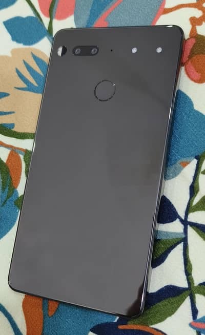 Google Essential 6/128 Sale or Exchange