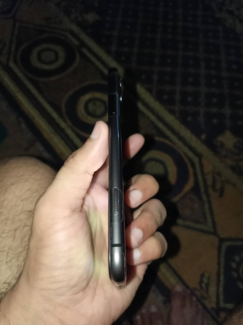 iPhone 11 8