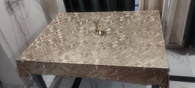 Dinning table