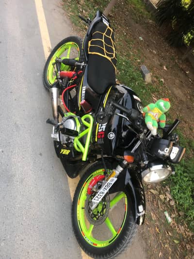 Yamaha ybr 125g