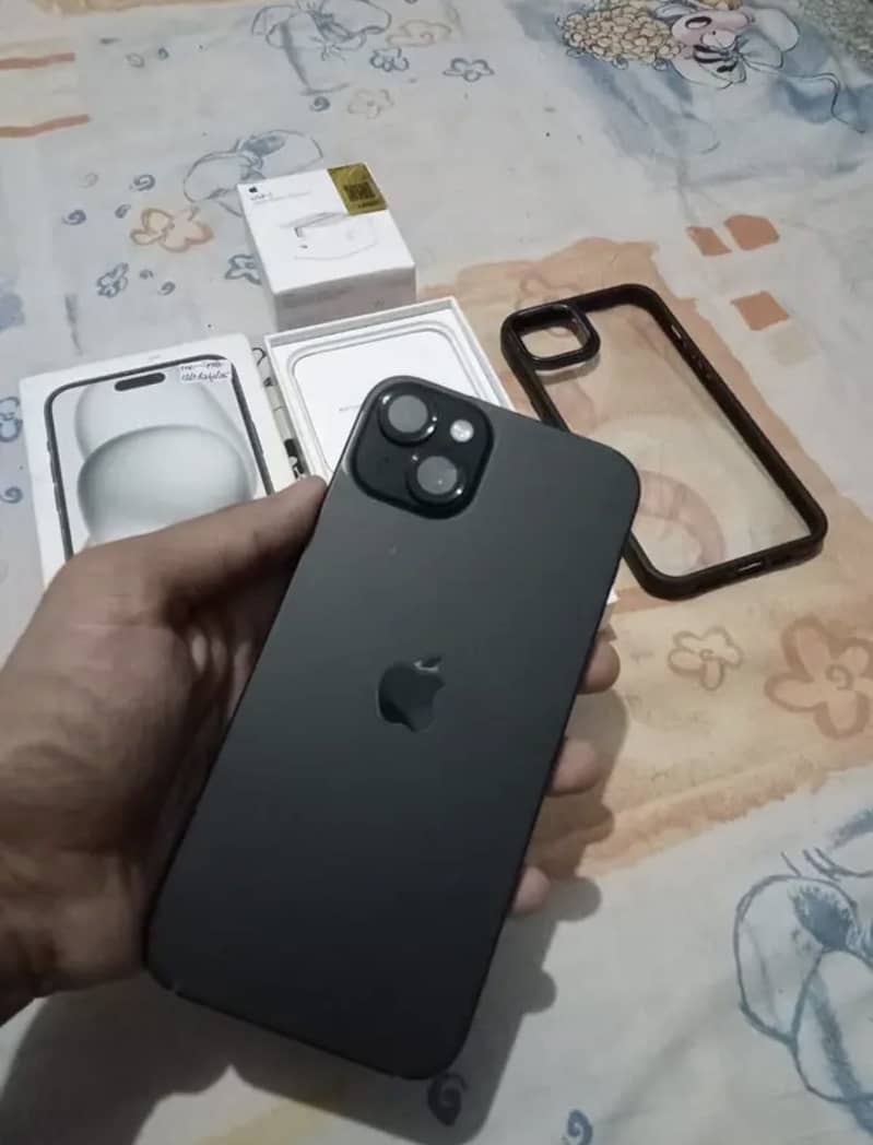 Iphone 15 plus 1