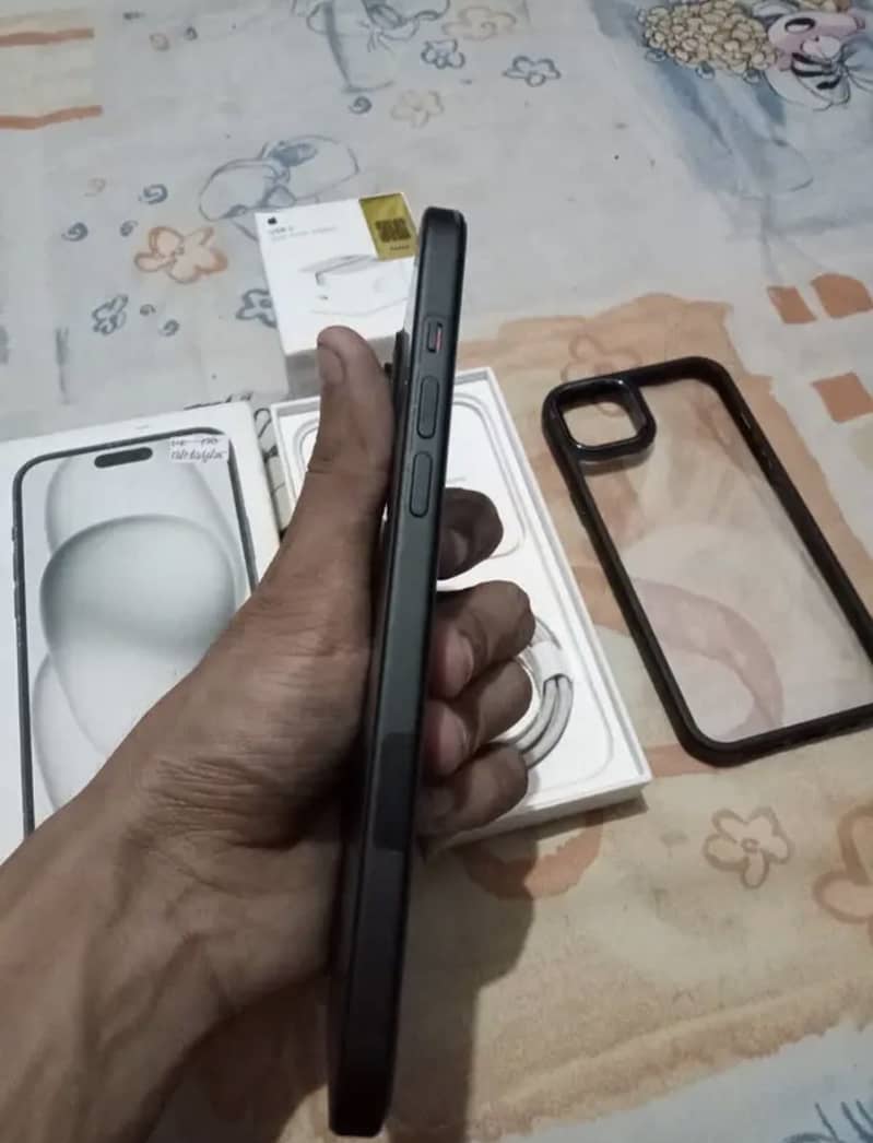 Iphone 15 plus 3
