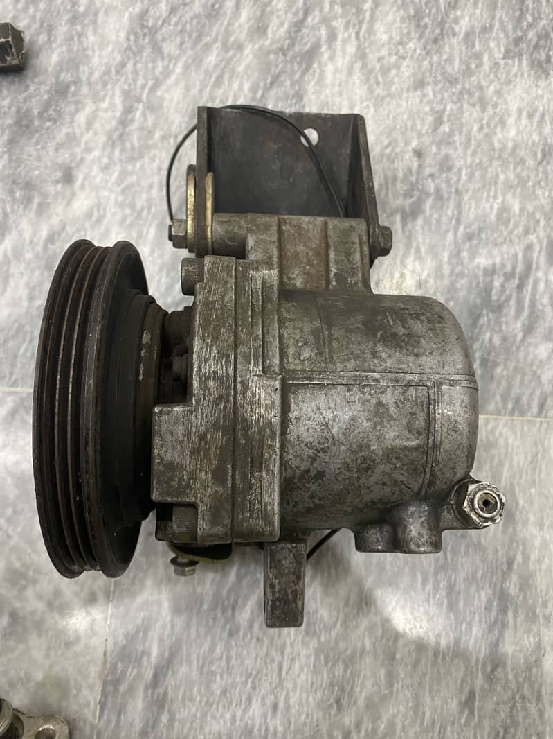 Ac compressor and pipe 4