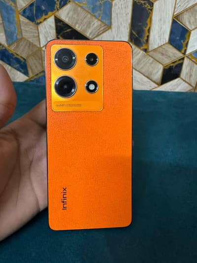 Infinix Note 30