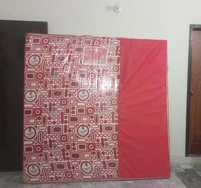 Original molty foam mattress(6ft×6ft) packed available for sale.