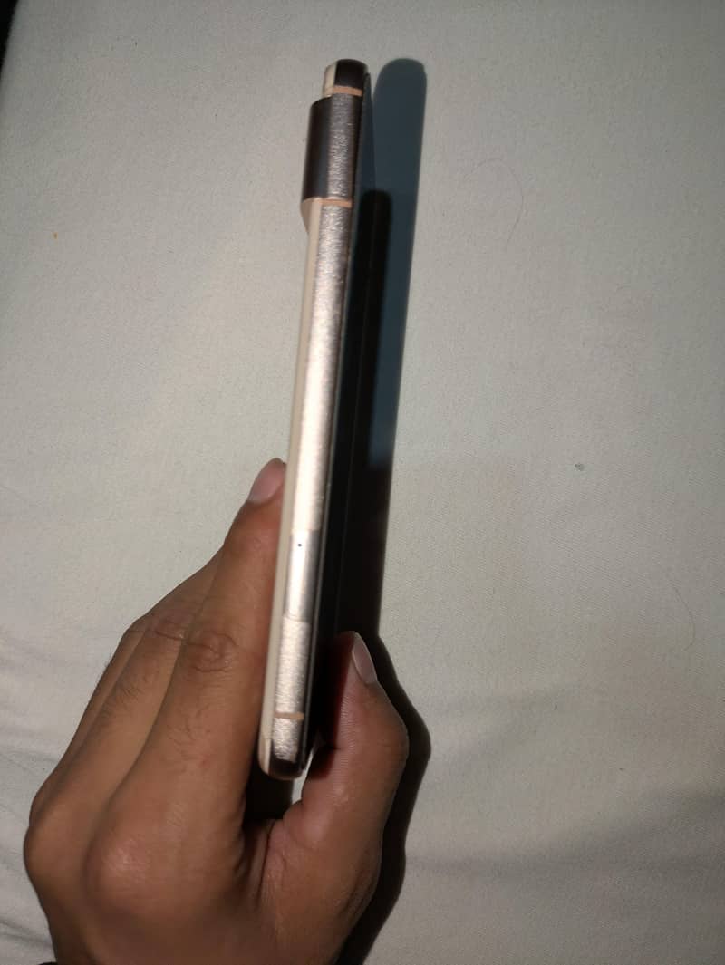 Google Pixel 8 8