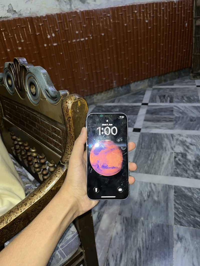Apple iPhone 12 8