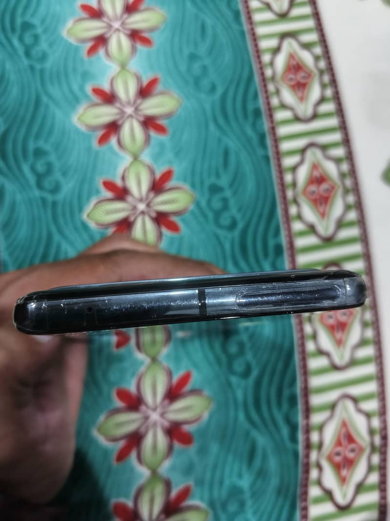 Google pixel 7 pro 4