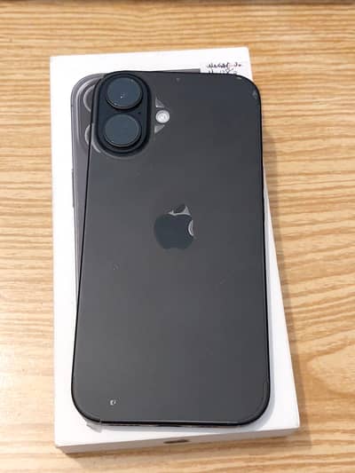 Apple iPhone 16