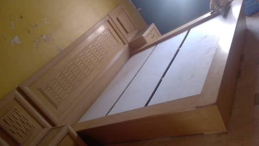 bedroom set for sale urgent