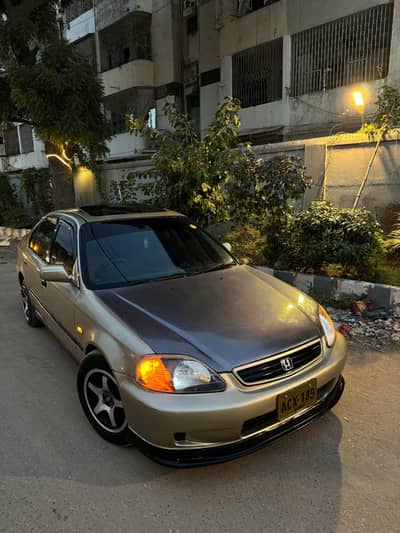 Honda Civic VTI Oriel 2000 Model