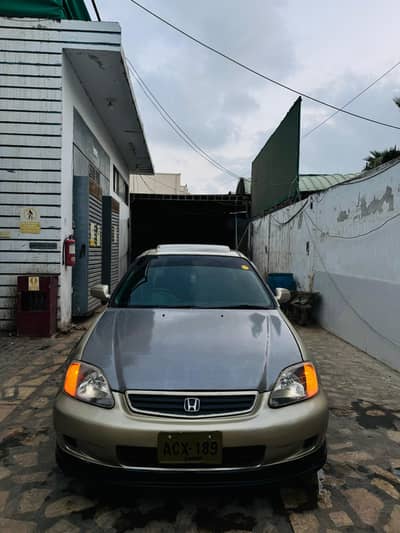 Honda Civic VTI Oriel 2000 Model