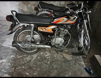Honda CG 125 location SGD 03164799976 22 Model