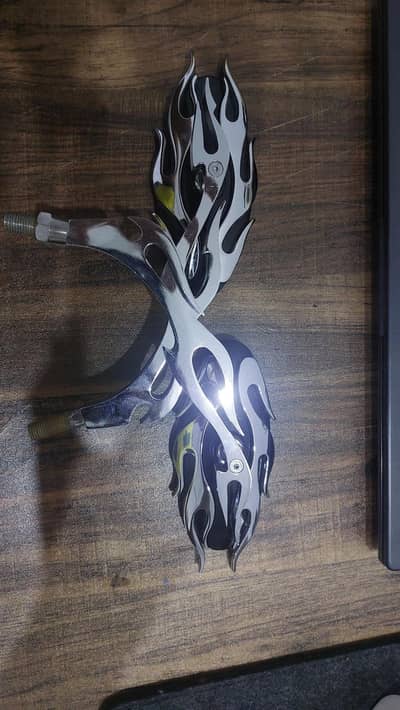Universal Flame Design Motorcycle Side Mirrors – Chrome Finish (Pair)