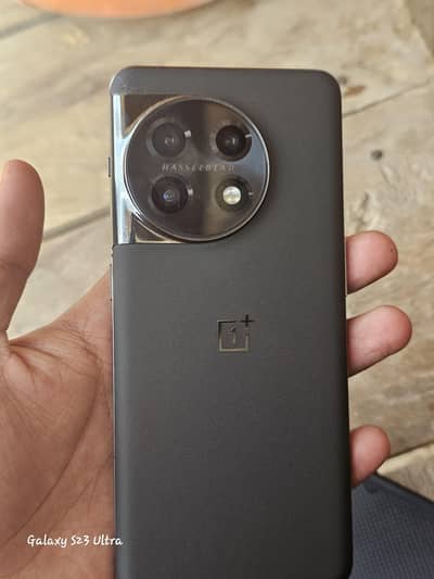 One Plus 11 5g 512gb dual sim