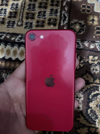 Apple iPhone SE