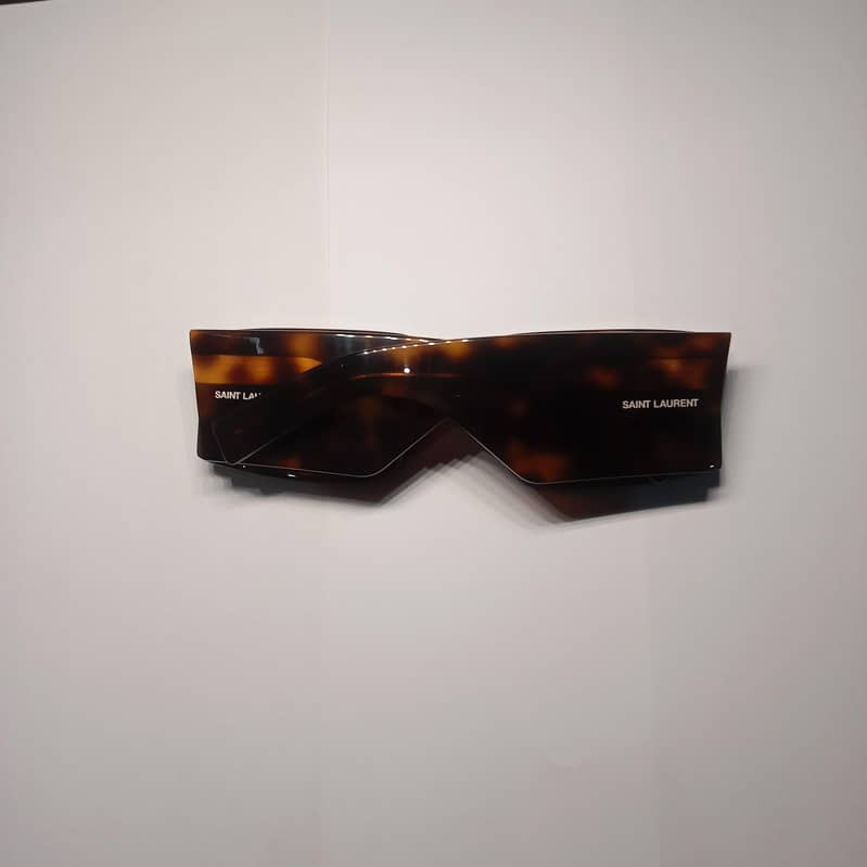 SAINT LAURENT 6