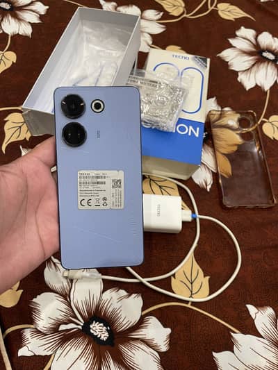 Tecno CAMON 20  8+8gb /256gb