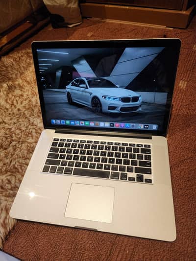 Apple Macbook pro 2015 15inch
