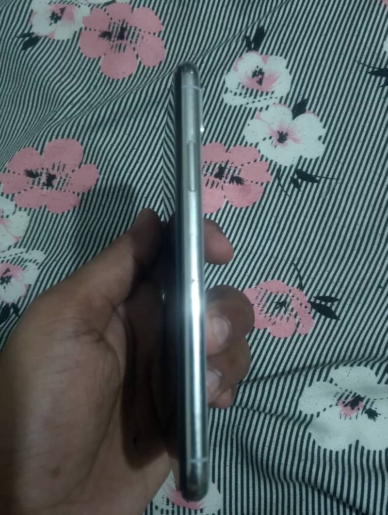 iPhone 10
