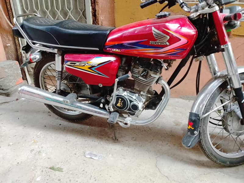 CG125 0