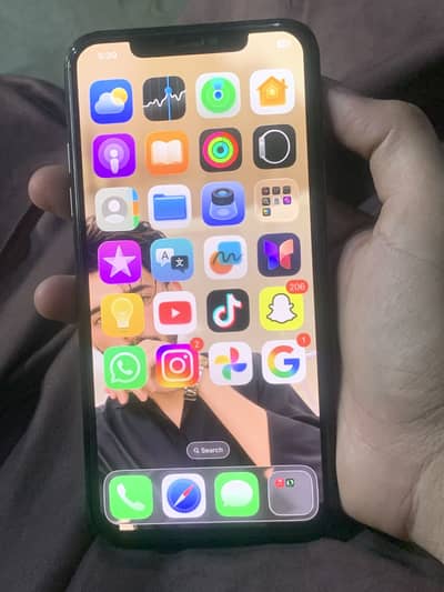 iPhone 11 Pro Max 64gb Jv for sale