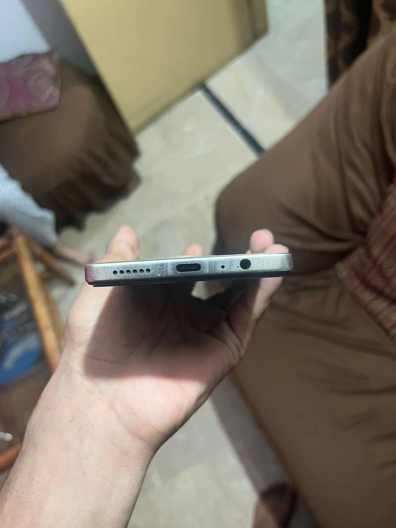 Tecno CAMON 30 1