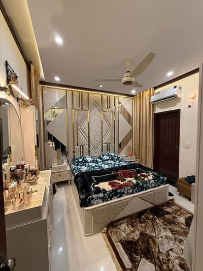 150 SQUARE YARD DOUBLE STOREY BUNGALOW FOR SELL IN DHA PHASE 7 EXT. MOST PRIME LOCATION IN DHA KARACHI