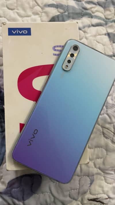 Vivo S1