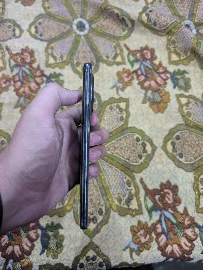 Tecno CAMON 30S 3