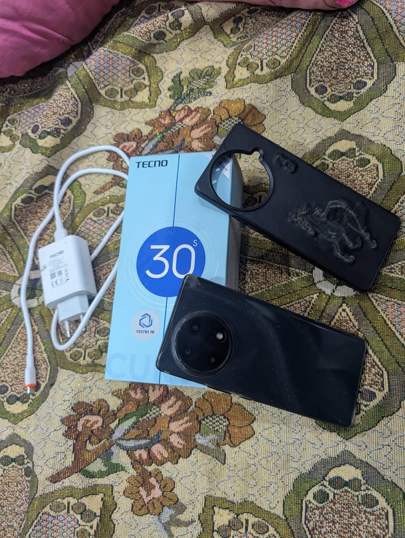 Tecno CAMON 30S 5