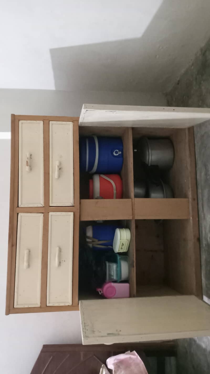 فور سیل 1