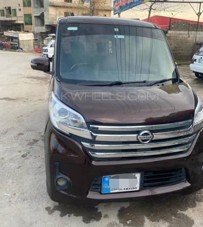Nissan roox 2014/21 contact 03076878792